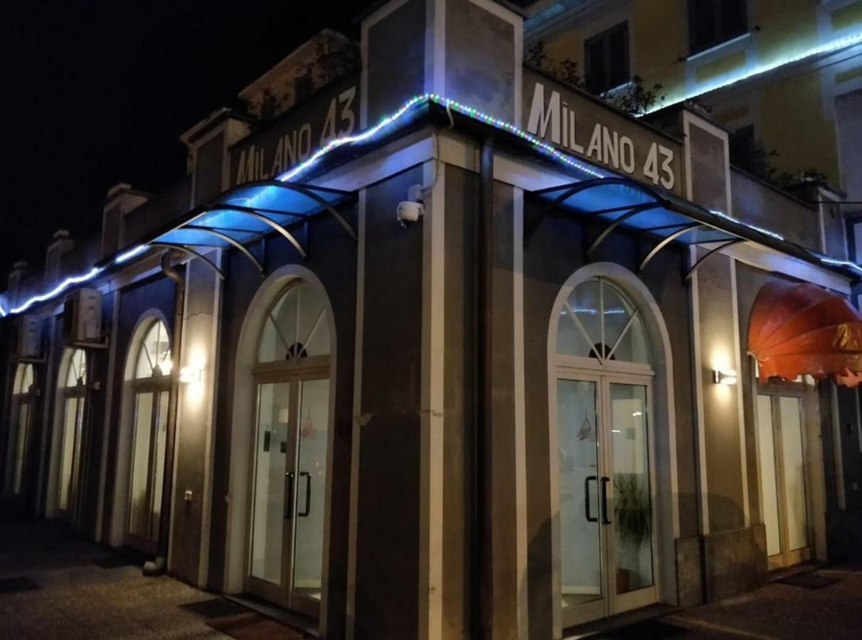 Hotel La Cupola Novara Exterior foto